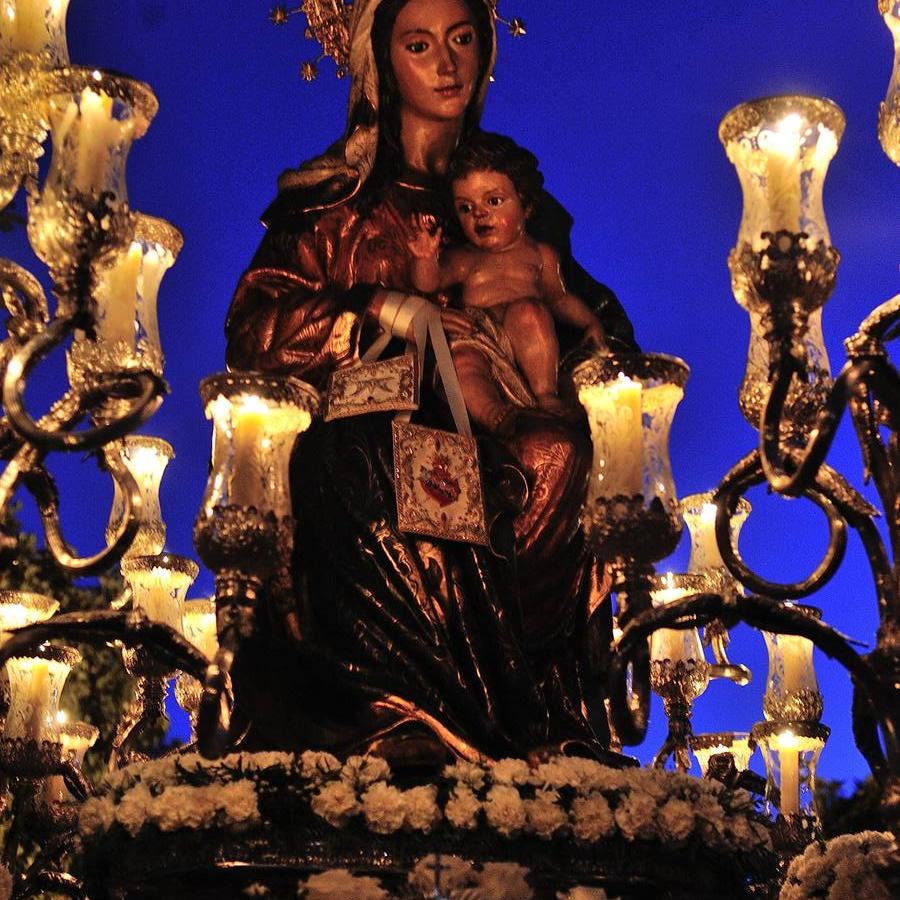 Procesión del Inmaculado Corazón de María de Heliópolis