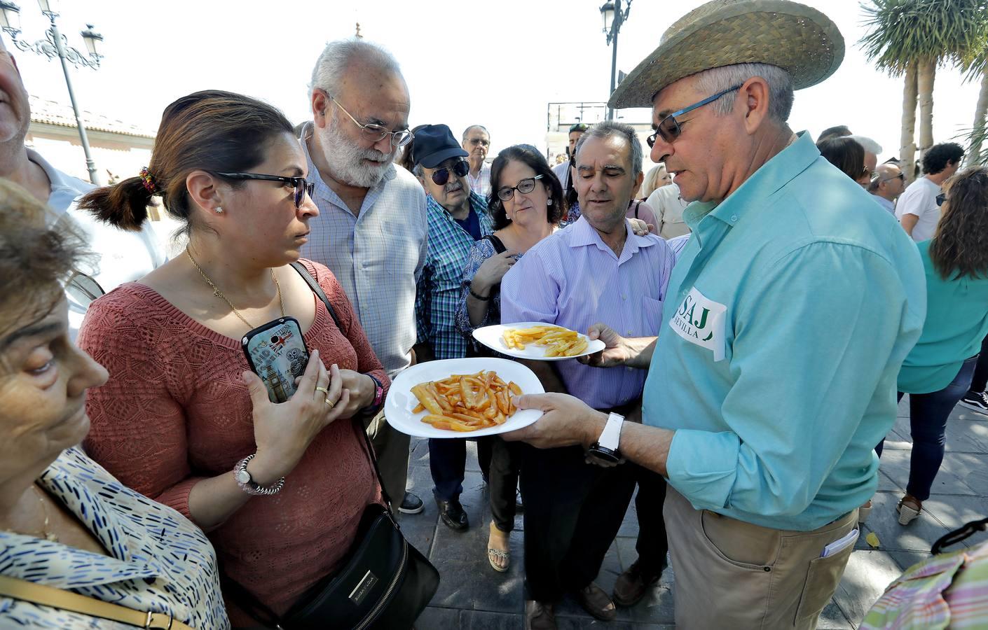 Regalan 5.000 kilos de patata nueva en Sevilla