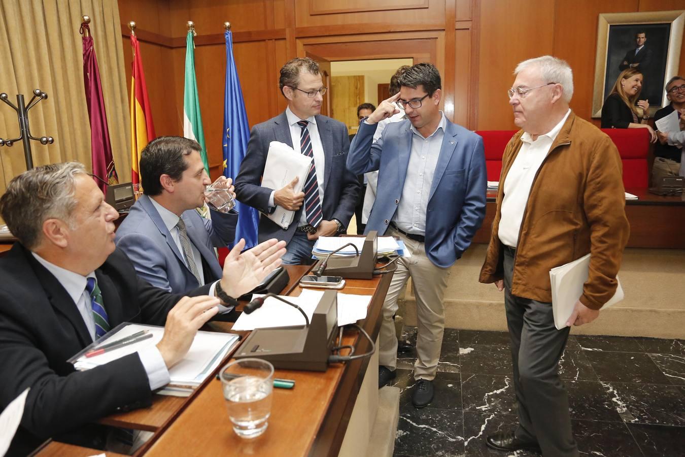 El Pleno del Ayuntamiento de Córdoba de junio de 2018, en imágenes