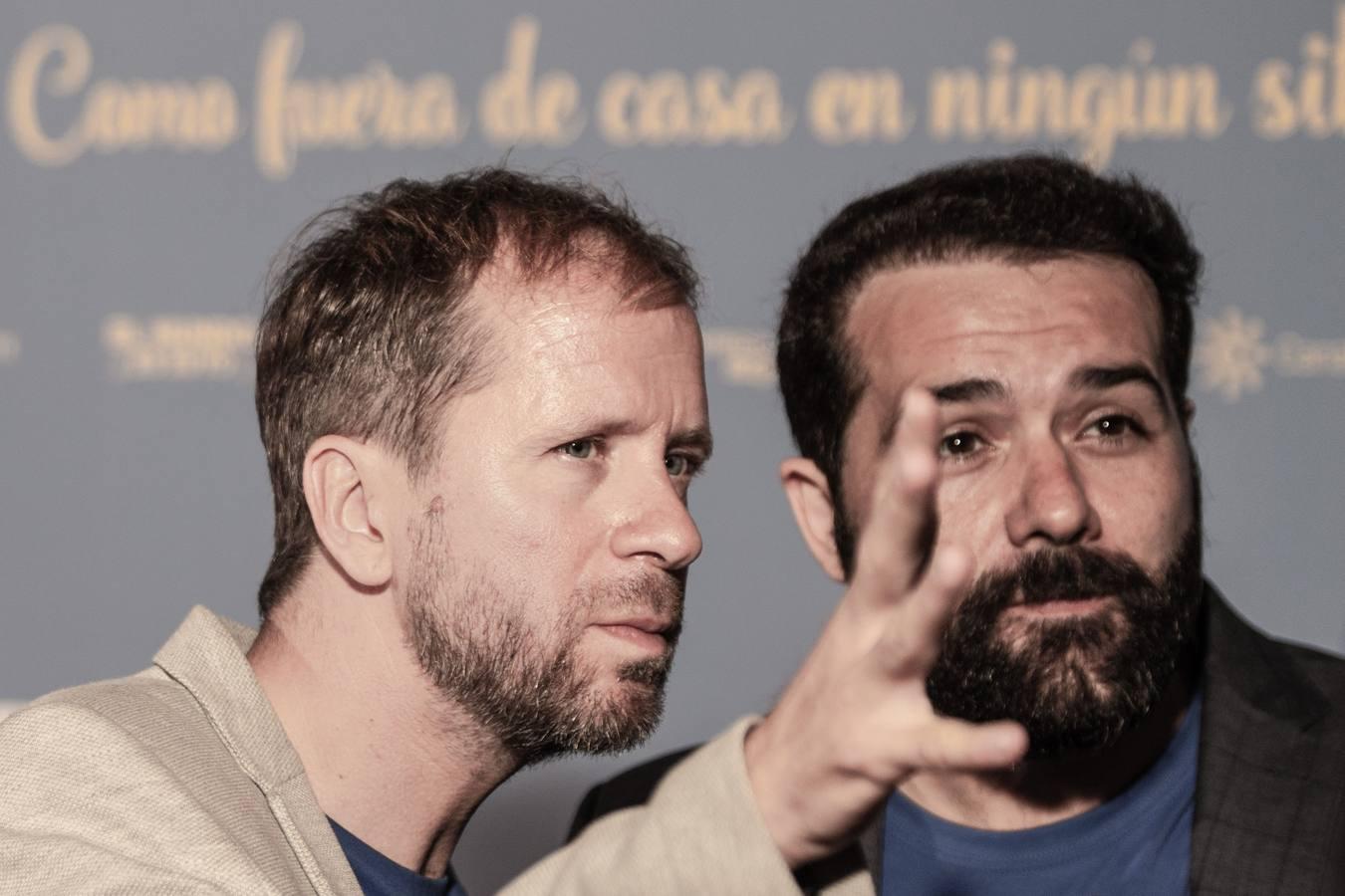 Los Compadres presentan en Sevilla su última película