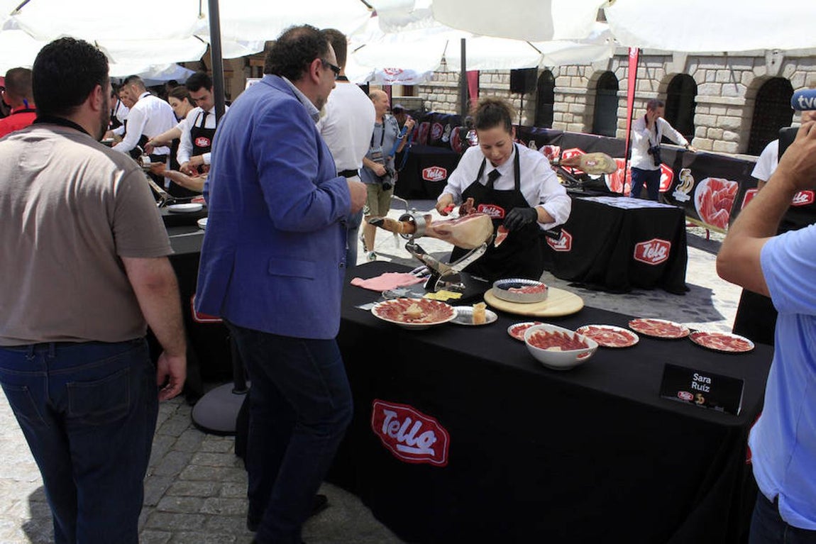 Tello celebra su 50 aniversario con el Campeonato Internacional Solidario de Cortadores de Jamón
