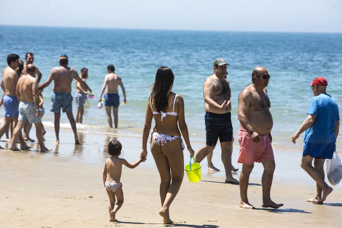 Playa de La Victoria en Cádiz capital