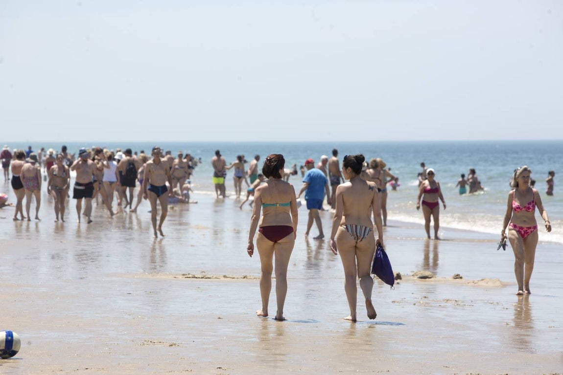 Playa de La Victoria en Cádiz capital