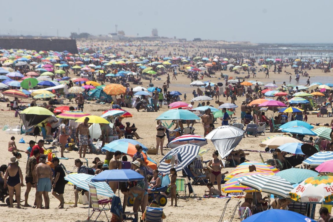 Playa de Cortadura en Cádiz capital