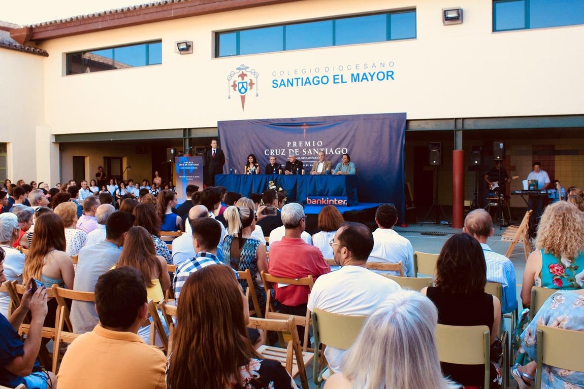 La graduación de los alumnos del colegio Santiago el Mayor de Toledo, en imágenes