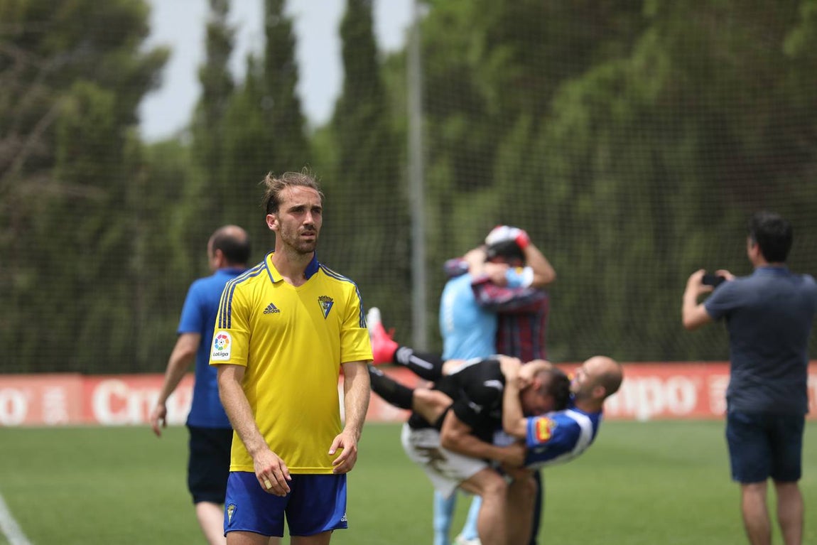 Cádiz B-SD Ejea (2-2) El peor final posible para una temporada descomunal