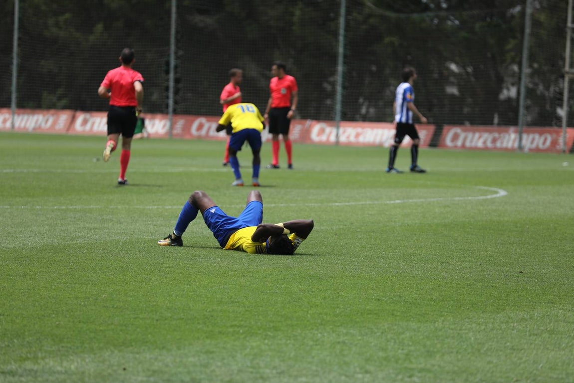 Cádiz B-SD Ejea (2-2) El peor final posible para una temporada descomunal