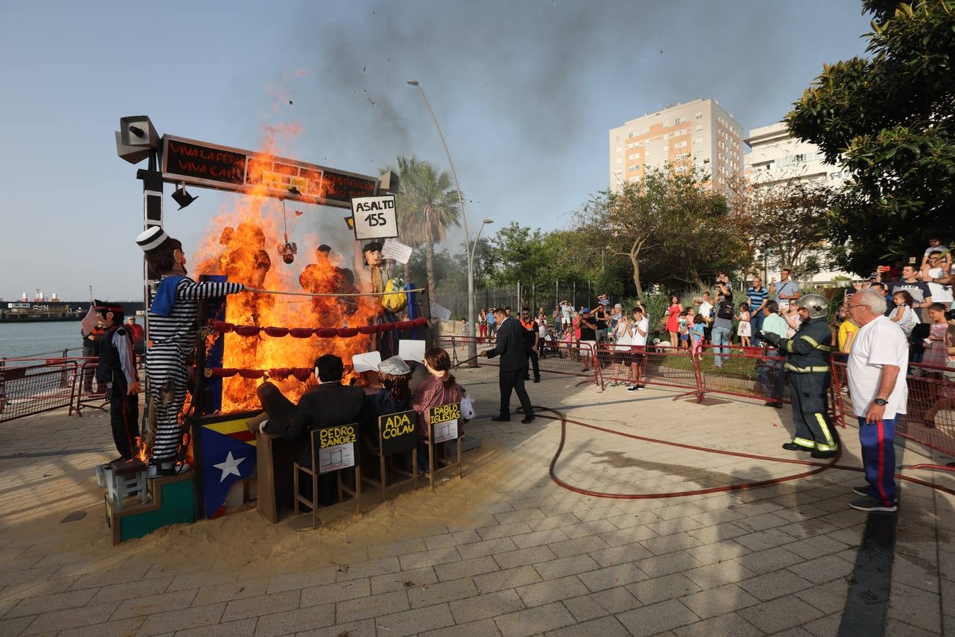 La tradición y el fuego marcan los Juanillos