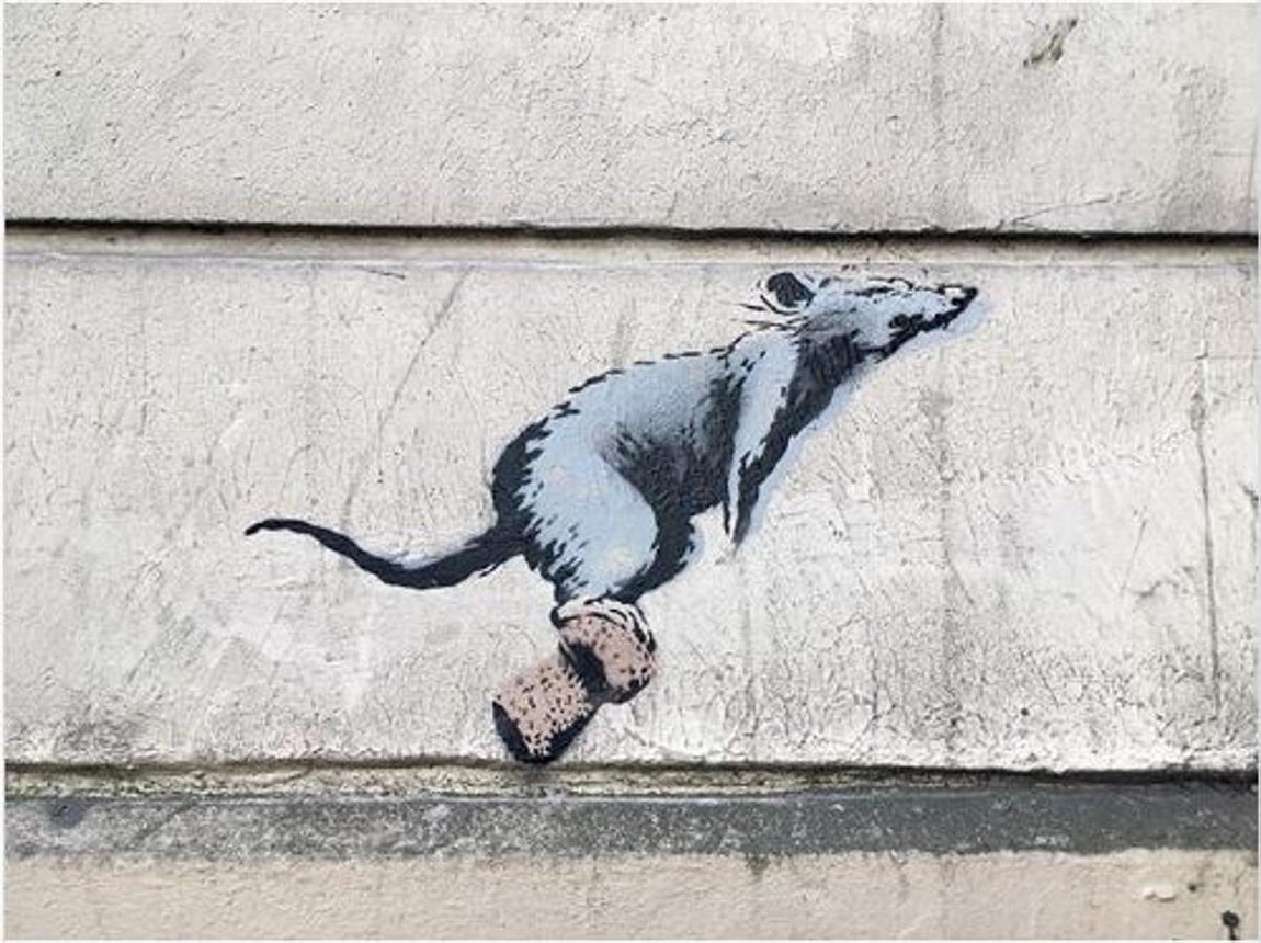 Es esta rata que vuela en el corcho de la botella.. 