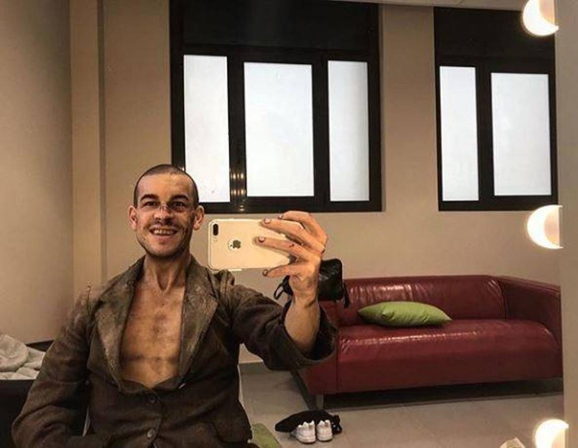 Mario Casas. El actor recupera esta foto de hace unos meses para comenzar de alguna manera la promoción de la película «El fotógrafo de Mauthausen», que se estrena en 26 de octubre