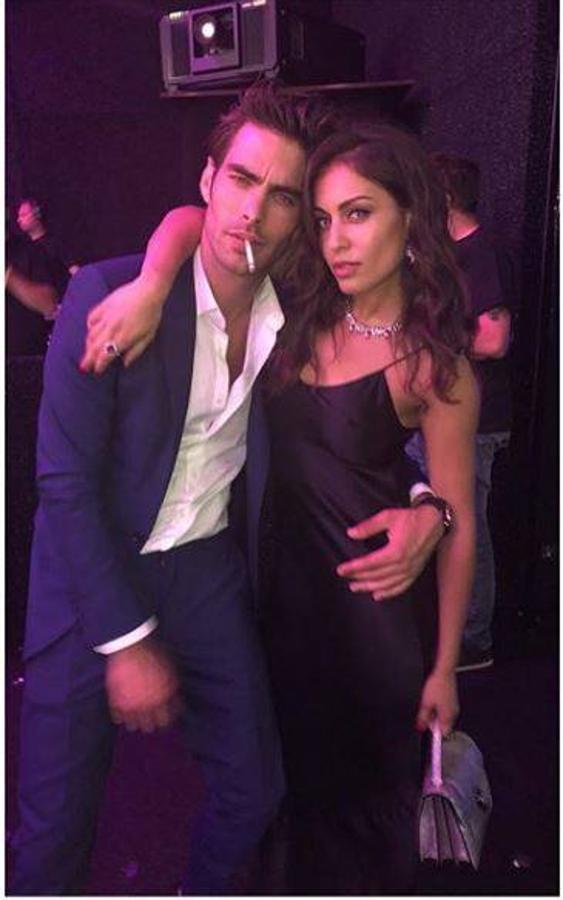 Hiba Abouk. La actriz en Roma junto a Jon Kortajarena, una de las imágenes de la firma BVLGARI