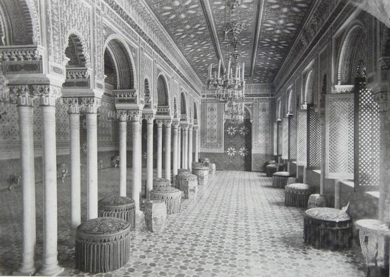 17. Salón Árabe. Se encuentra en el Palacio del Marqués de Salamanca, el segundo de los construidos en la finca. Hay que recuperarlo para devolverle a su estado original
