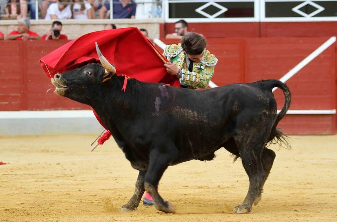 Borja Collado se hace con el V Alfarero de Plata