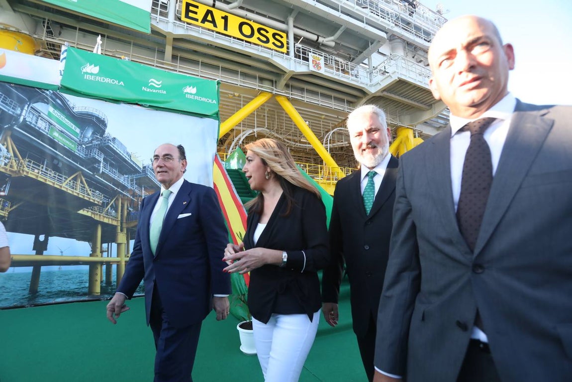 Navantia entrega la segunda plataforma eólica a Iberdrola