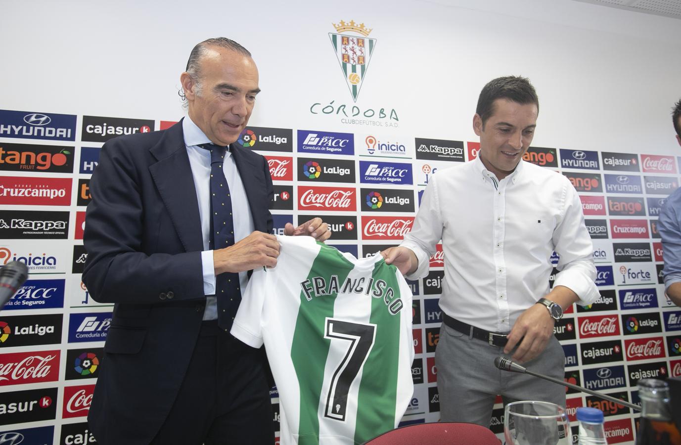 La presentación del técnico del Córdoba, en imágenes