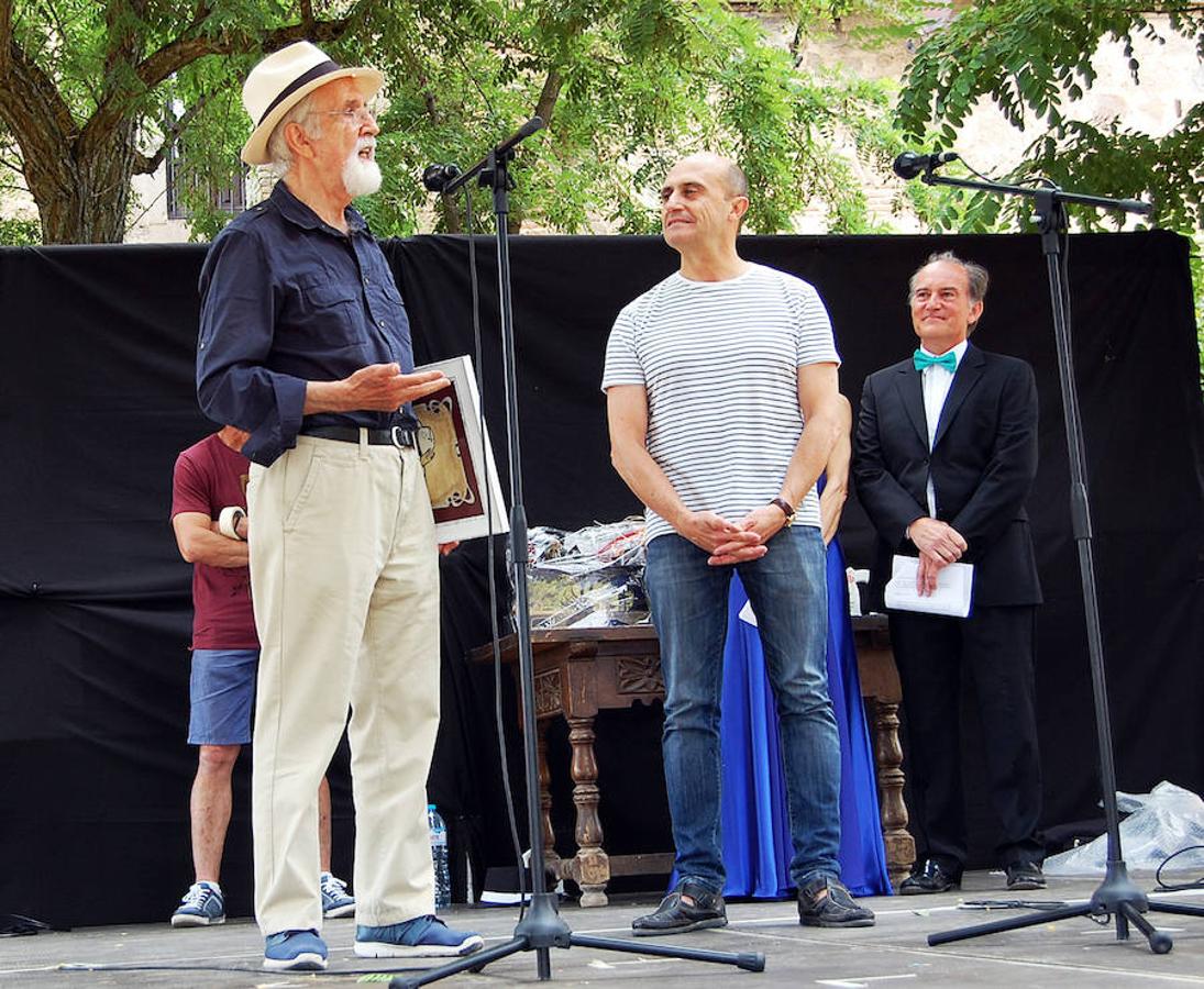 Clausura del IX Certamen de Teatro en la Calle «Noctívagos»