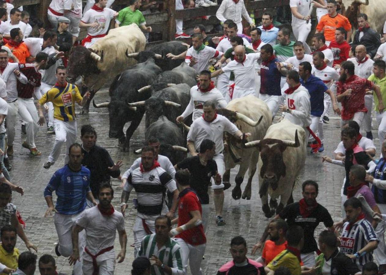 Las mejores imágenes del segundo encierro de los Sanfermines 2018