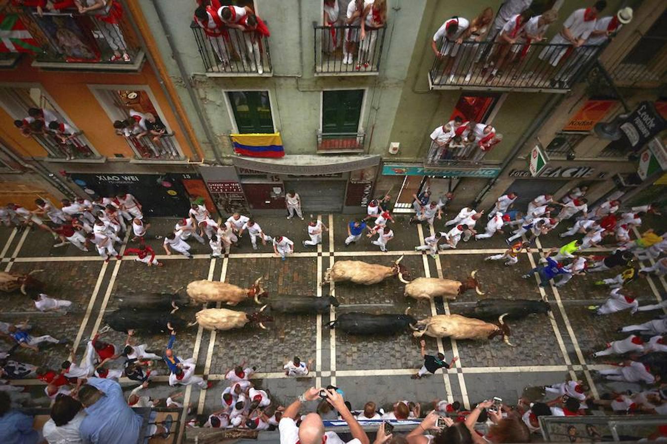 Las mejores imágenes del segundo encierro de los Sanfermines 2018