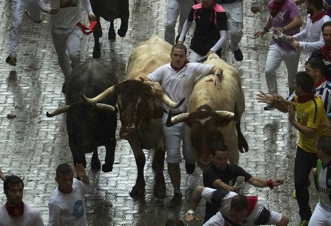 Las mejores imágenes del segundo encierro de los Sanfermines 2018