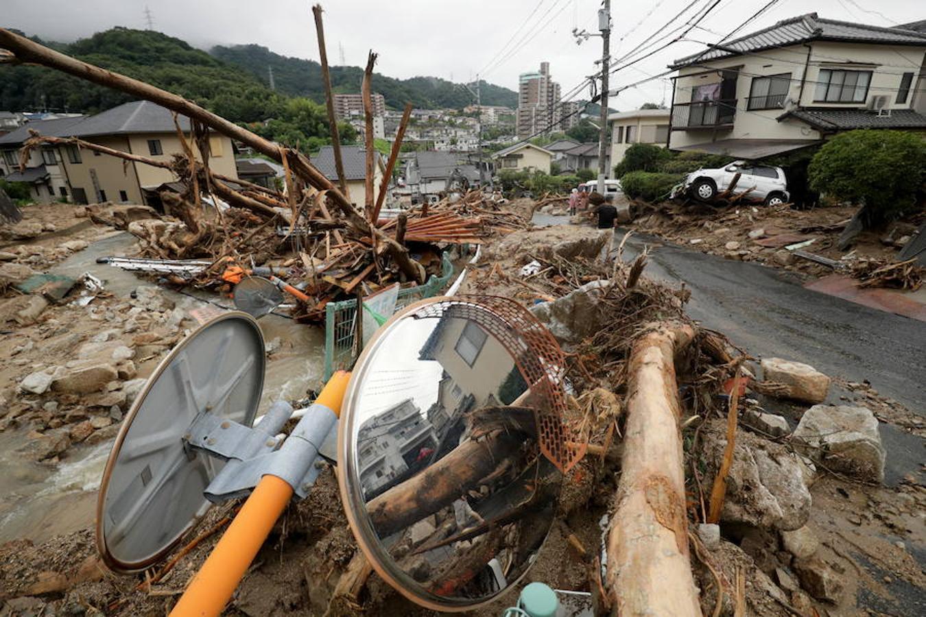 Una de las peores catástrofes naturales de las últimas décadas. Las precipitaciones han causado graves daños en miles de viviendas e infraestructuras, provocado la evacuación de decenas de miles de personas y dejado aisladas a poblaciones enteras