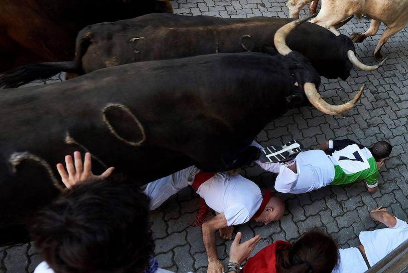 Las mejores imágenes del quinto encierro de San Fermín