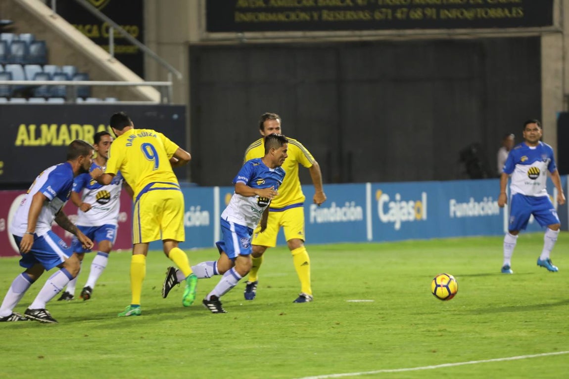 FOTOS: Cádiz CF- Los Pachines en Carranza 2018