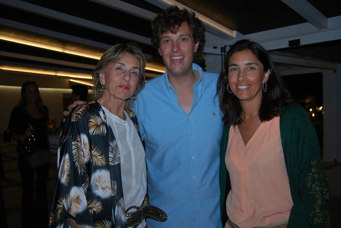 Pilar Alvear, Álvaro Argüeso y Berenguela Molina