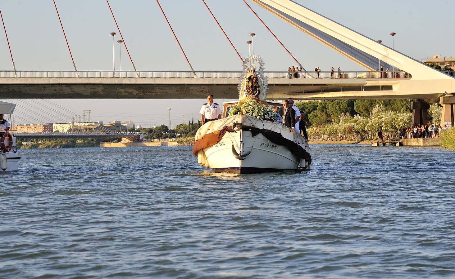 Procesión fluvial de la Virgen del Carmen de Calatrava