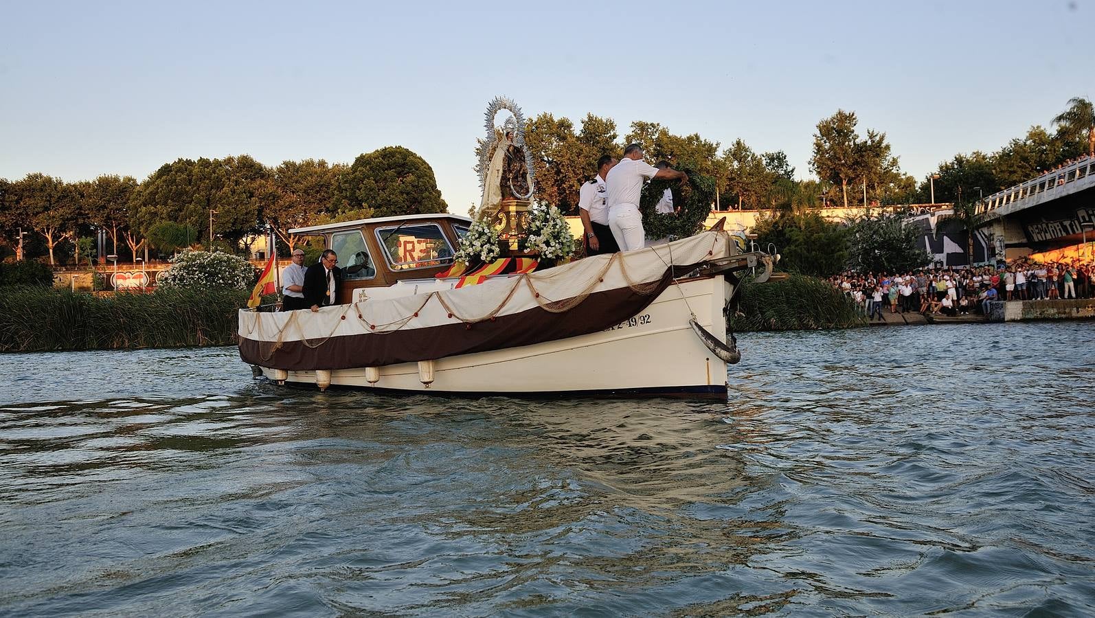 Procesión fluvial de la Virgen del Carmen de Calatrava