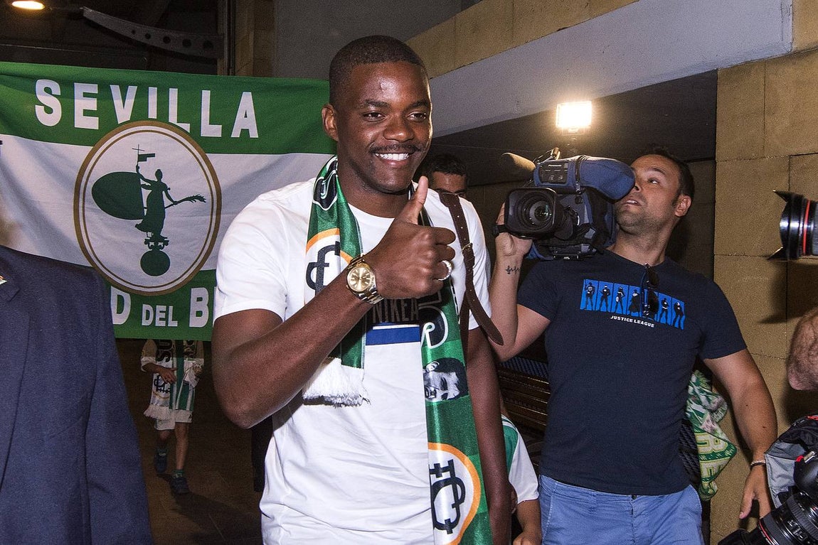 Llegada del nuevo jugador del Betis William Carvalho