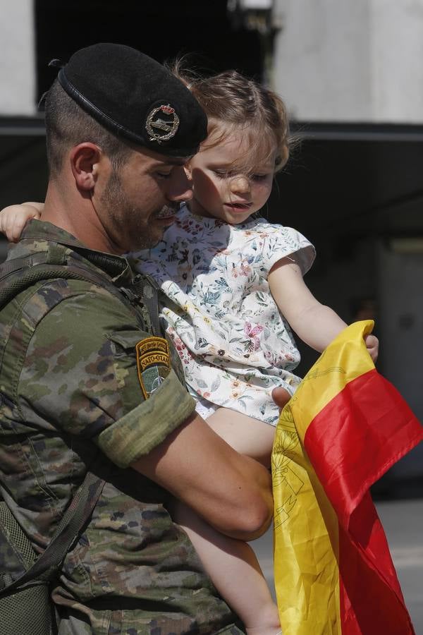 El regreso a Córdoba de los soldados de la Brigada de Cerro Muriano, en imágenes