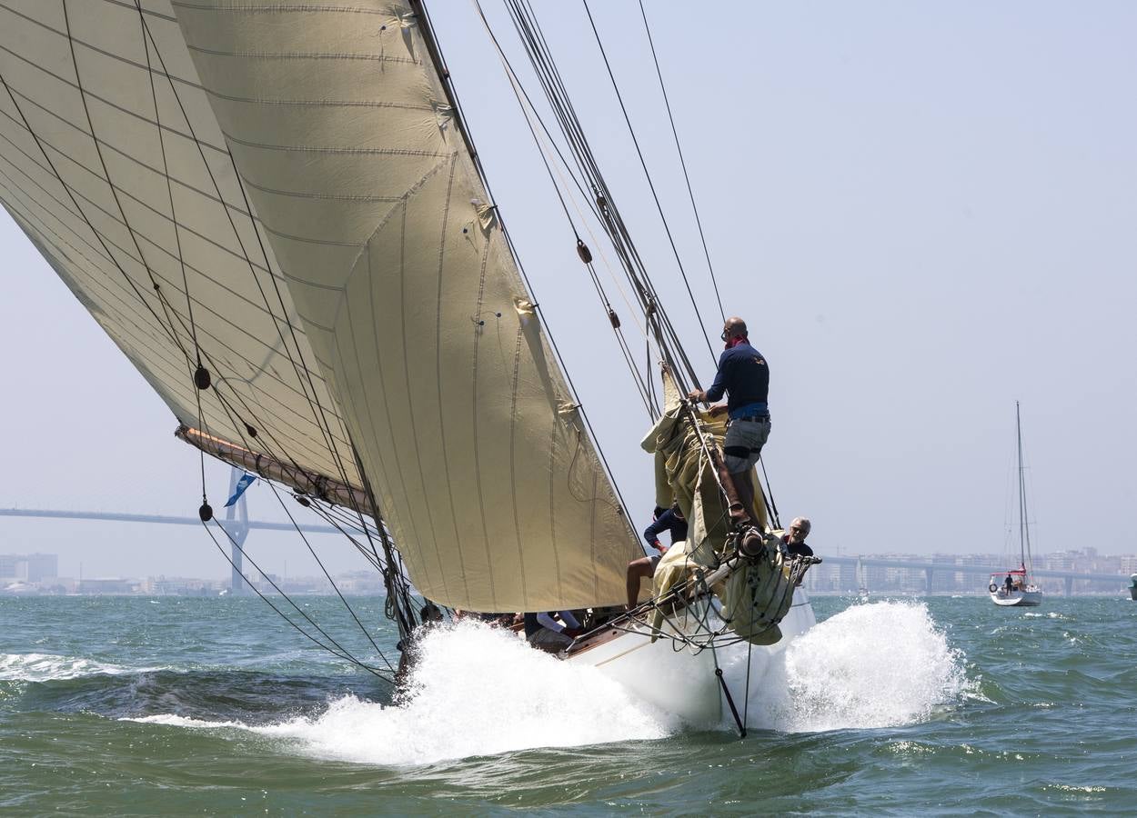 Regata Vela Clásica en Puerto Sherry