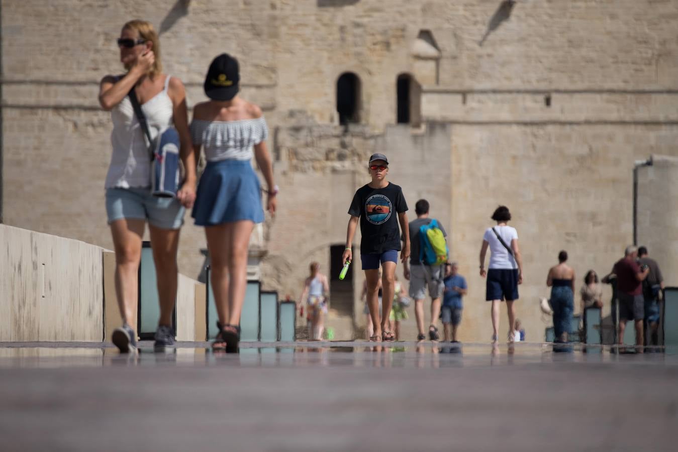 Córdoba bajo la primera ola de calor del verano, en imágenes