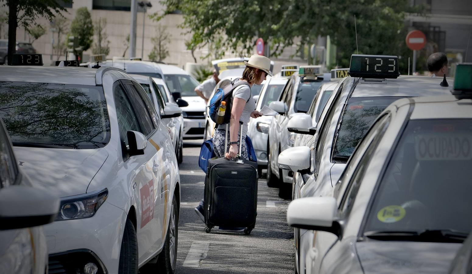 La huelga de taxis, en imágenes