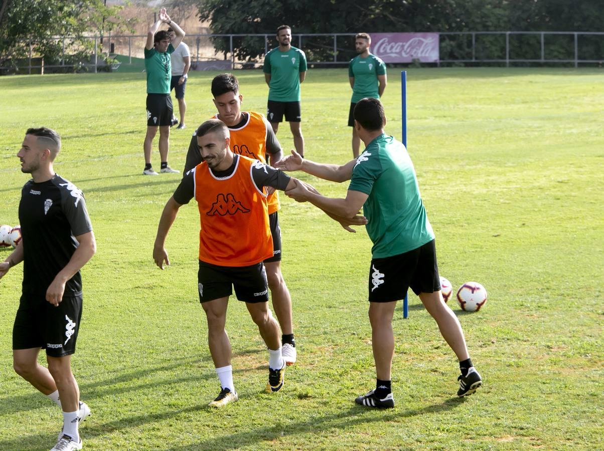 En imágenes, las últimas horas convulsas en el Córdoba CF