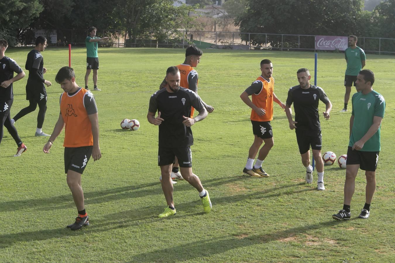 En imágenes, las últimas horas convulsas en el Córdoba CF