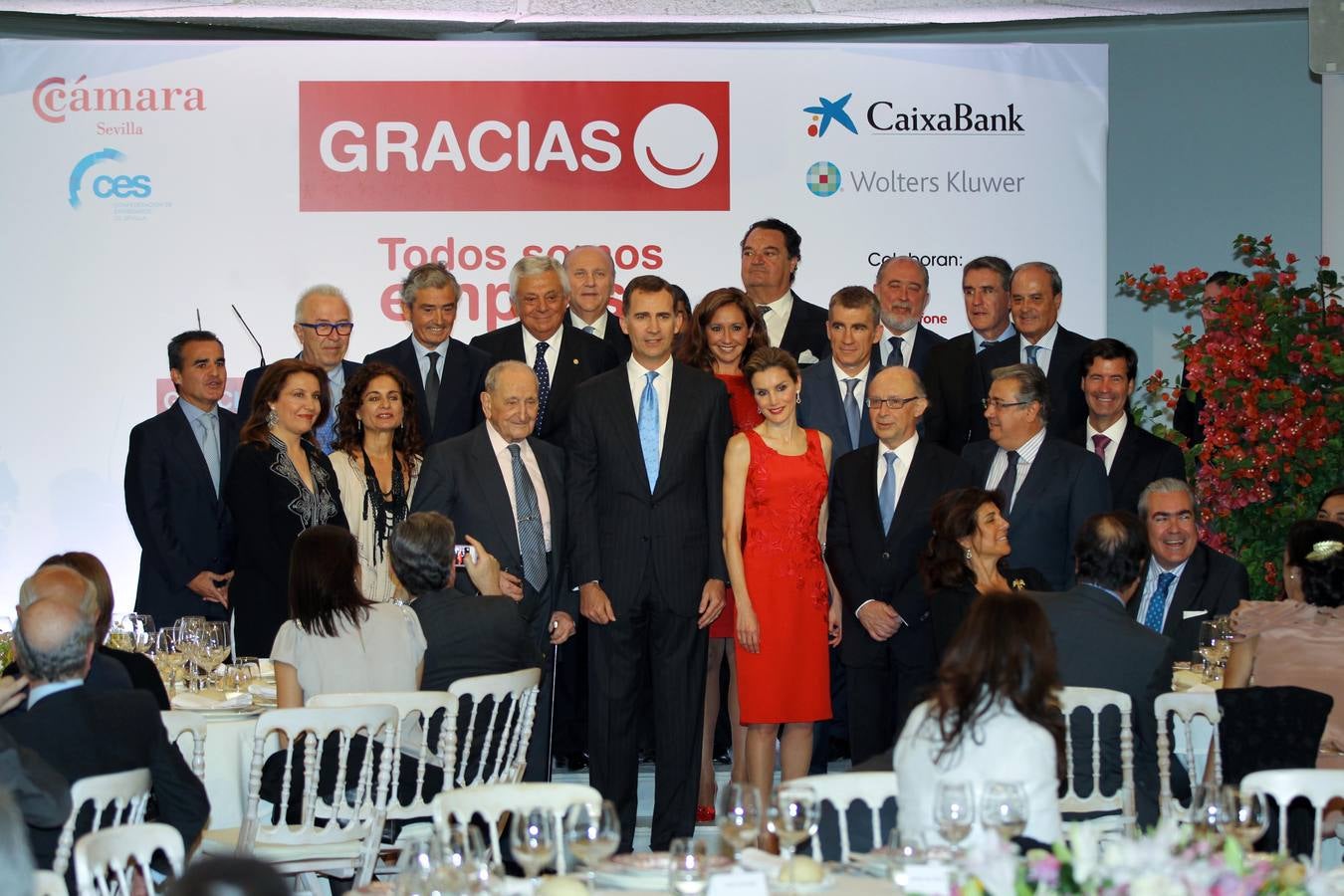 El Rey Don Felipe VI y la Reina Letizia, en un acto en Antares en mayo de 2014, cuando aún eran los Príncipes de Asturias, con dirigentes y empresarios andaluces