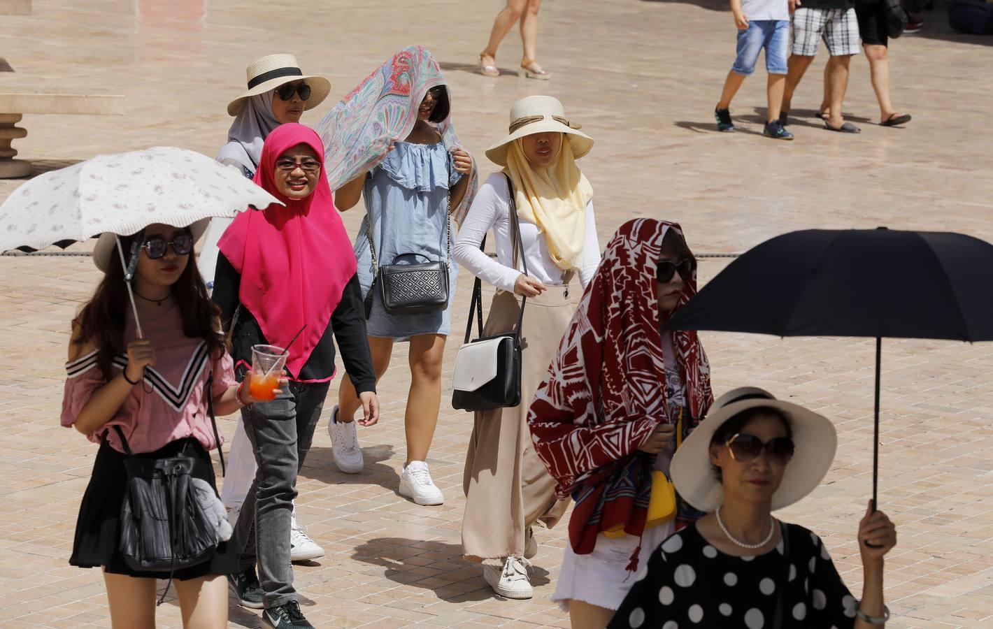 Un domingo desértico en Córdoba, en imágenes