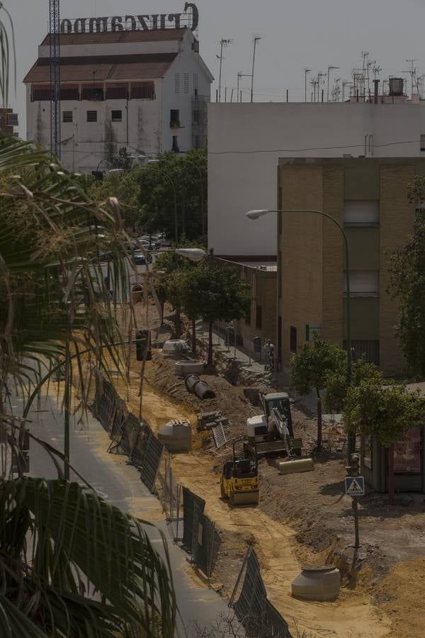 De zanja en zanja por las calles de Sevilla