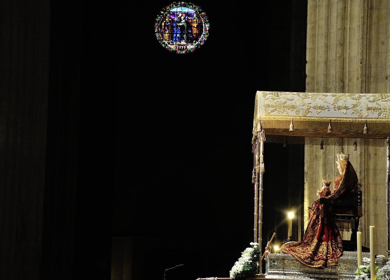 Galería de la novena de la Virgen de los Reyes