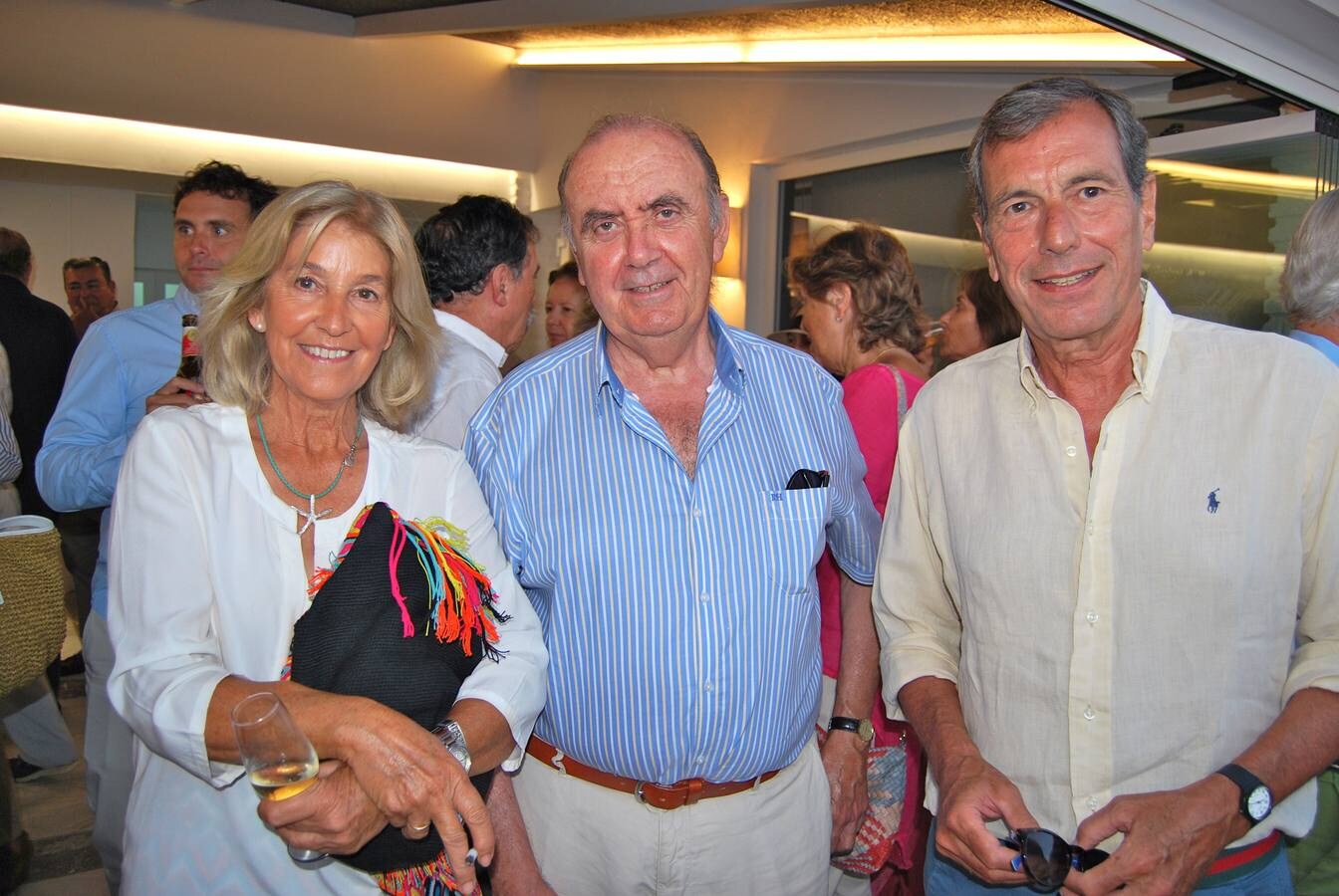 Marita Picardo, Alberto García de Luján y Fernando Salinas