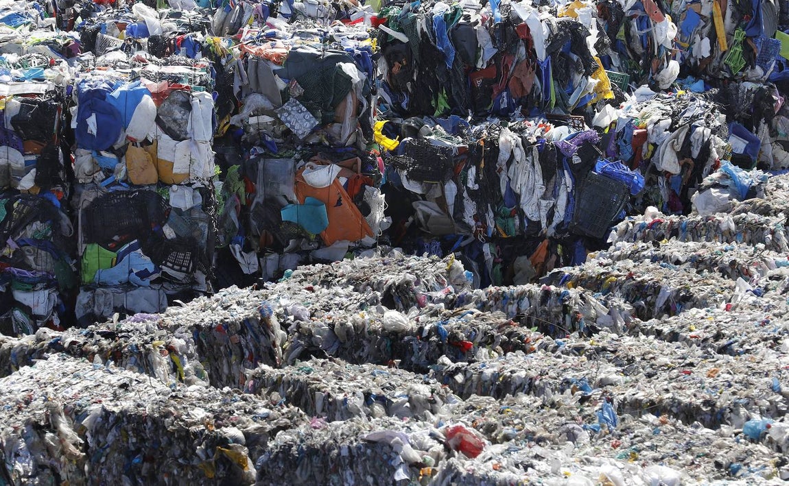 La planta de reciclaje del Lobatón, en imágenes