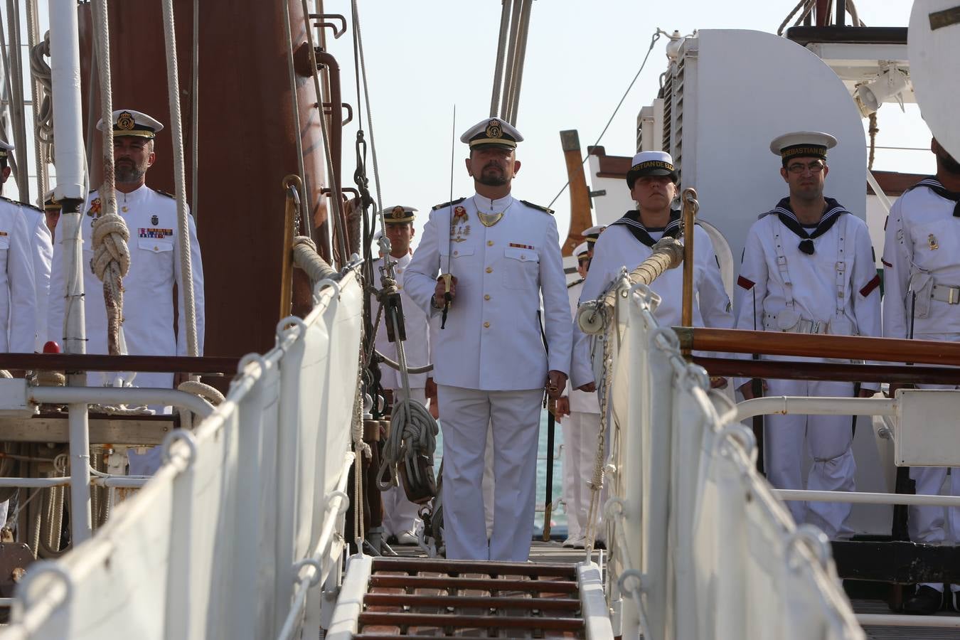 FOTOS: La llegada de Elcano a Cádiz, en imágenes