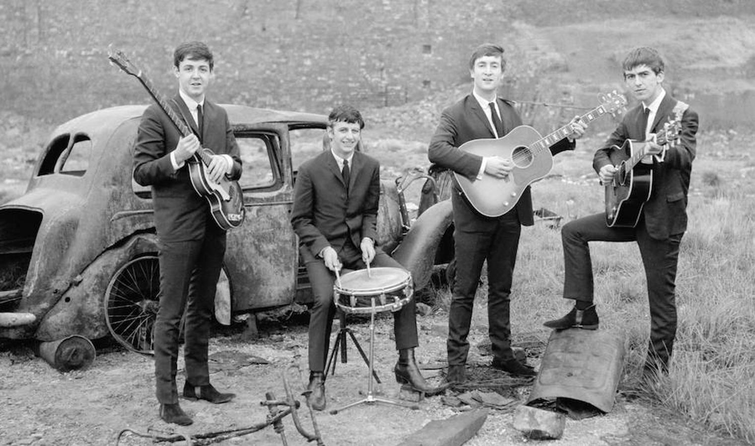 The Beatles en una fotografía en los 60. 
