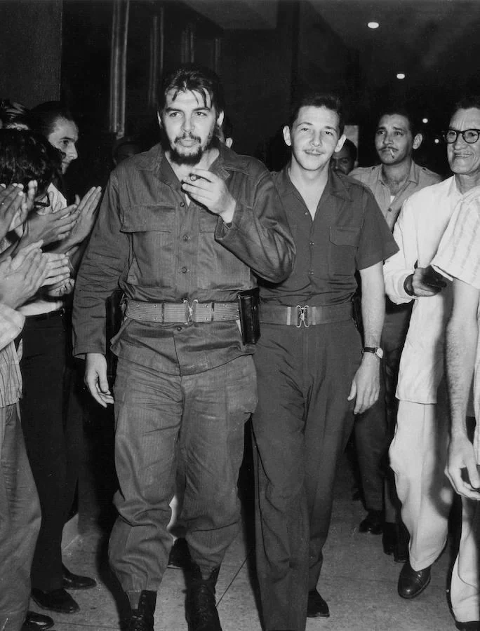 Che Guevara y Raúl Castro. 
