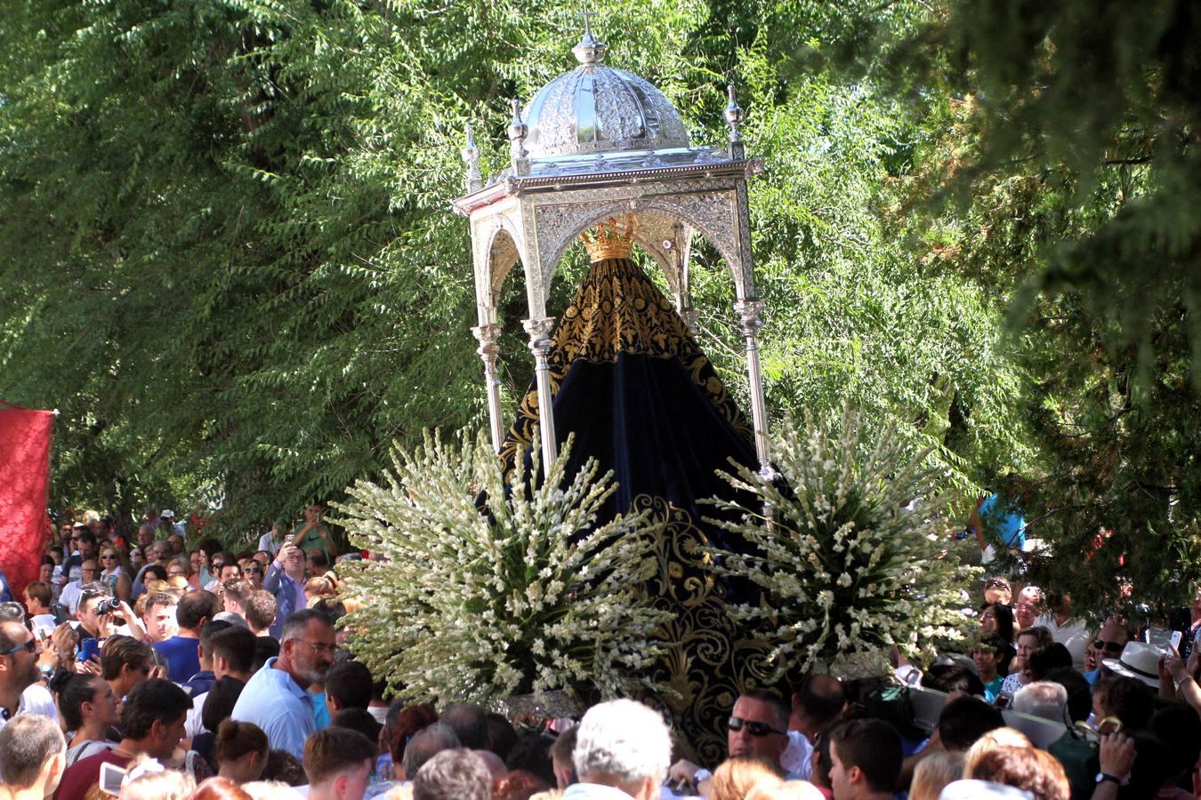 La procesión de la Virgen de la Sierra de Cabra, en imágenes