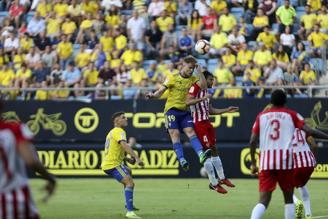 GALERÍA: El Cádiz CF-UD Almería en imágenes