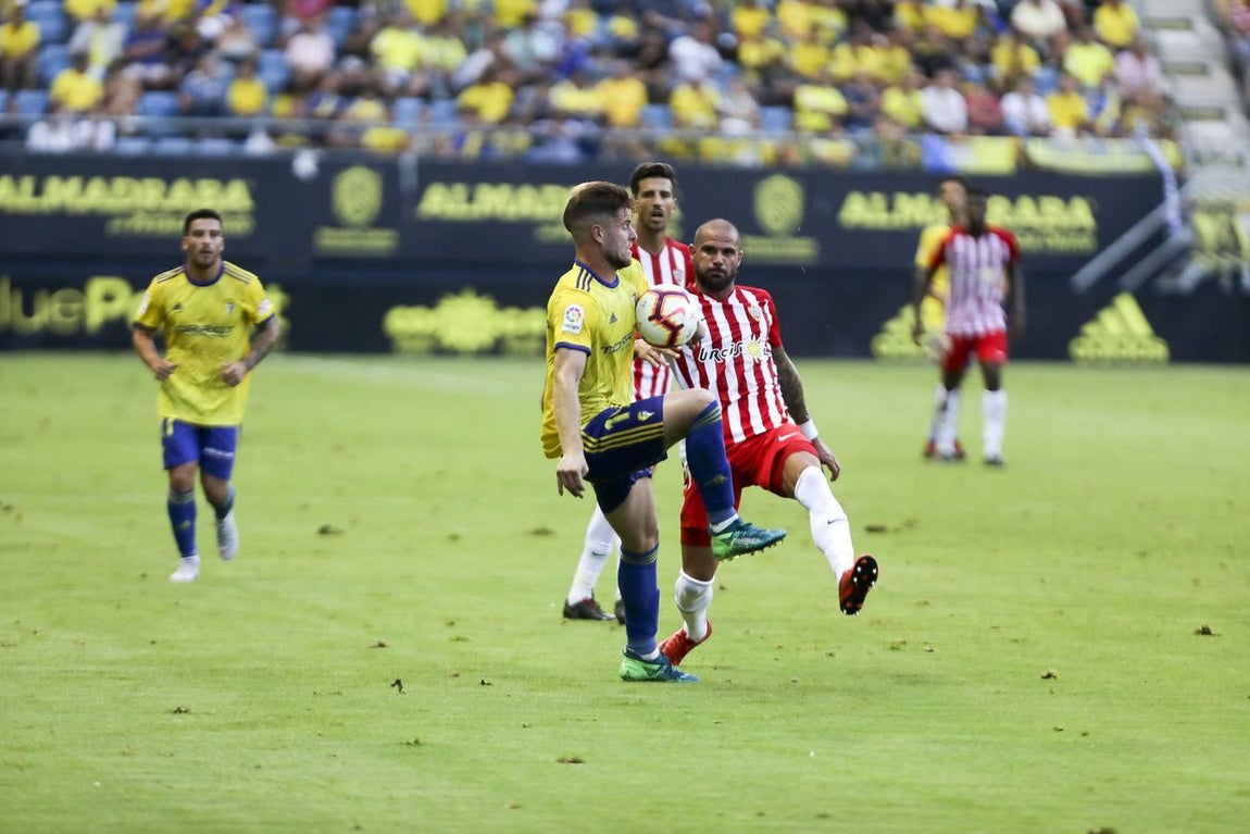 GALERÍA: El Cádiz CF-UD Almería en imágenes