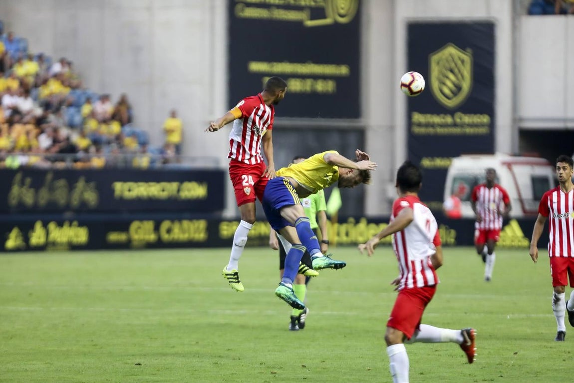 GALERÍA: El Cádiz CF-UD Almería en imágenes