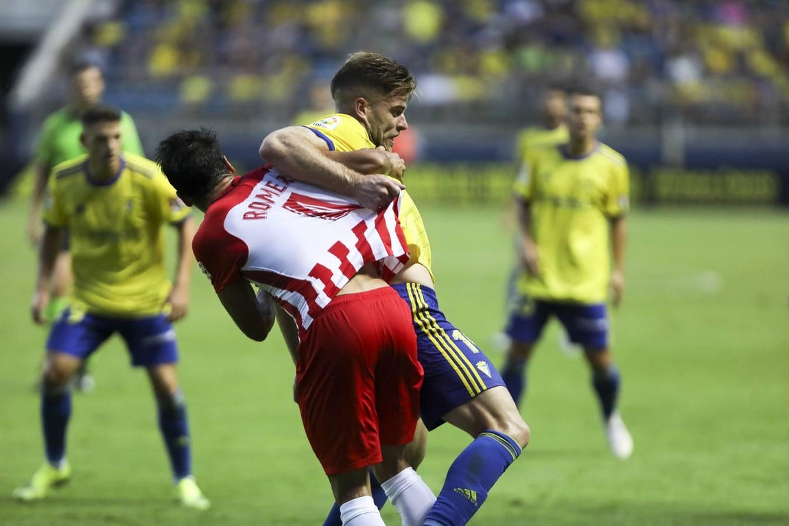 GALERÍA: El Cádiz CF-UD Almería en imágenes